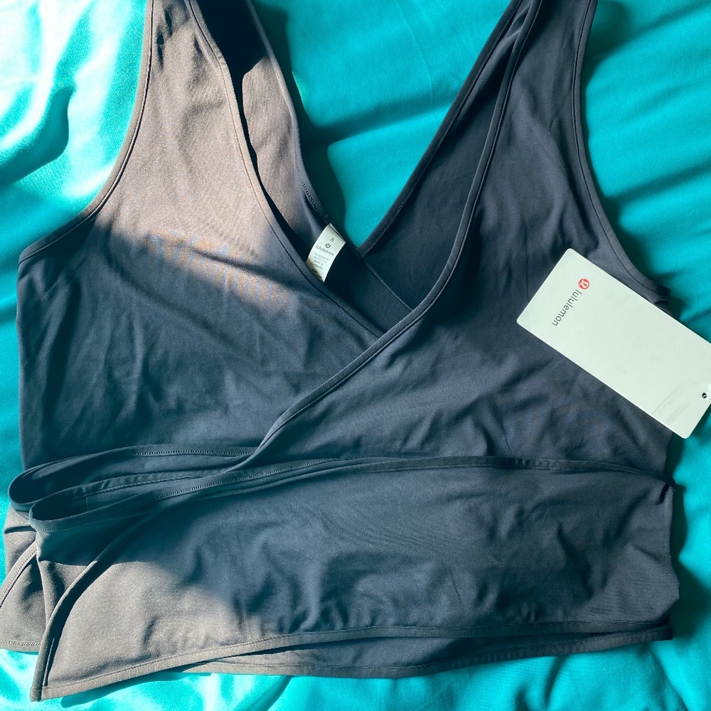 Lululemon Twist Me Up Crop Tank